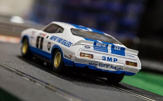 Scalextric C3741 - Ford XC Falcon 1978 Hardie-Ferodo 1000 Allan Moffat & Jacky Ickx #1