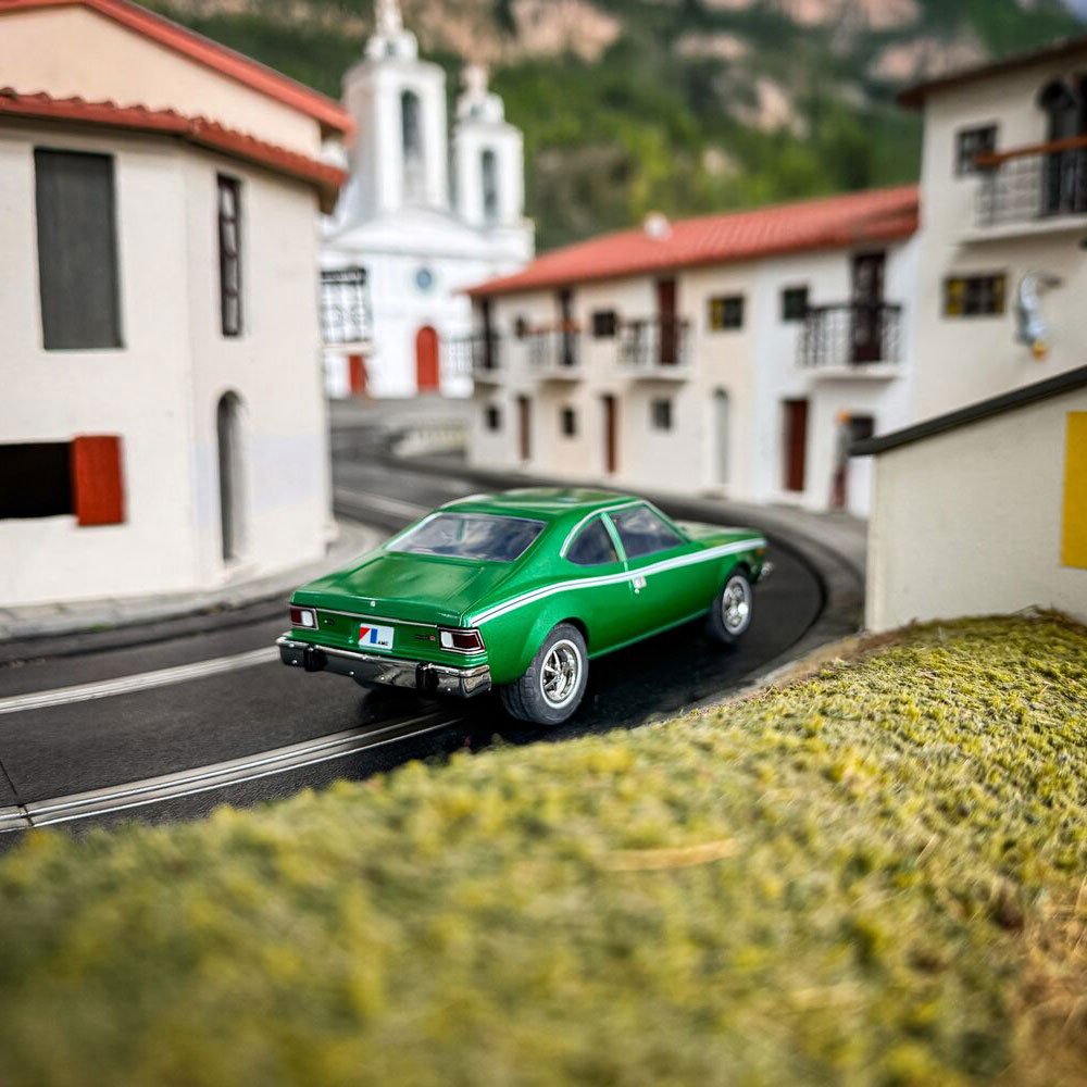 Scalextric C4538 AMC Hornet Green 1/32 Slot Car