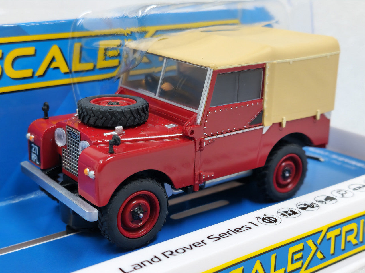 Scalextric C4493 - Land Rover Series 1
