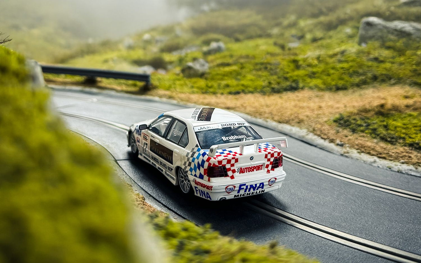 Scalextric C4574 - BMW 320i - BTCC 1995 - David Brabham