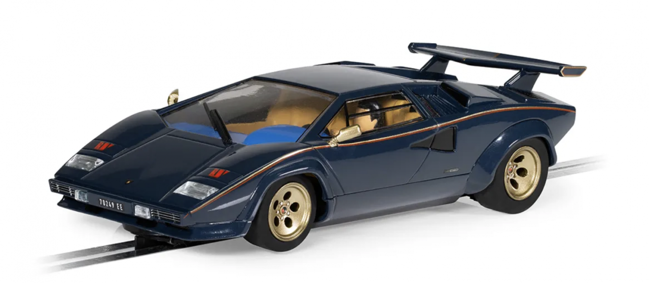 Scalextric C4411 - Lamborghini Countach Blue & Gold