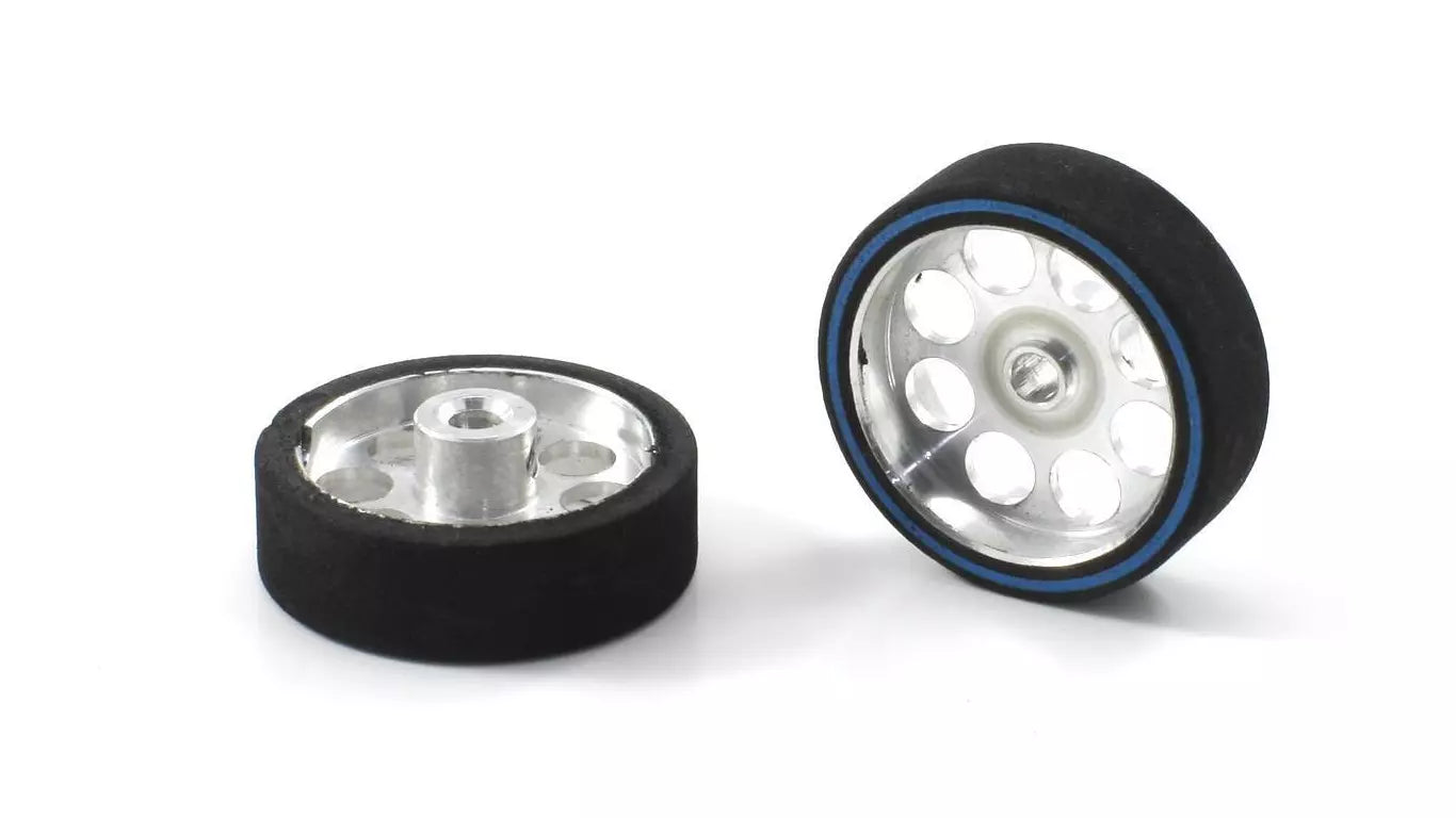 Scaleauto SC-2710P - HardComp Sponge Front Wheel & Tyre for 3mm Axles (25.2 x 8mm)