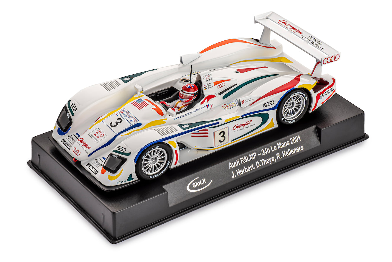 Slot.it CA33D - Audi R8 LMP- 24 hr Le Mans 2001 #3