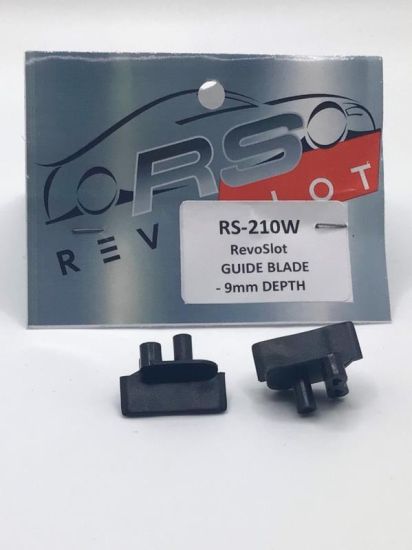 RevoSlot RS-210W - 9mm Deep Guide for wooden tracks