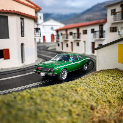 Scalextric C4538 AMC Hornet Green 1/32 Slot Car