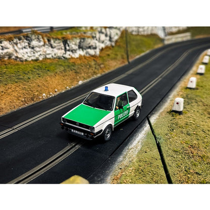 Scalextric C4572 Volkswagen Golf MK1 Polizei Edition 1/32 Slot Car