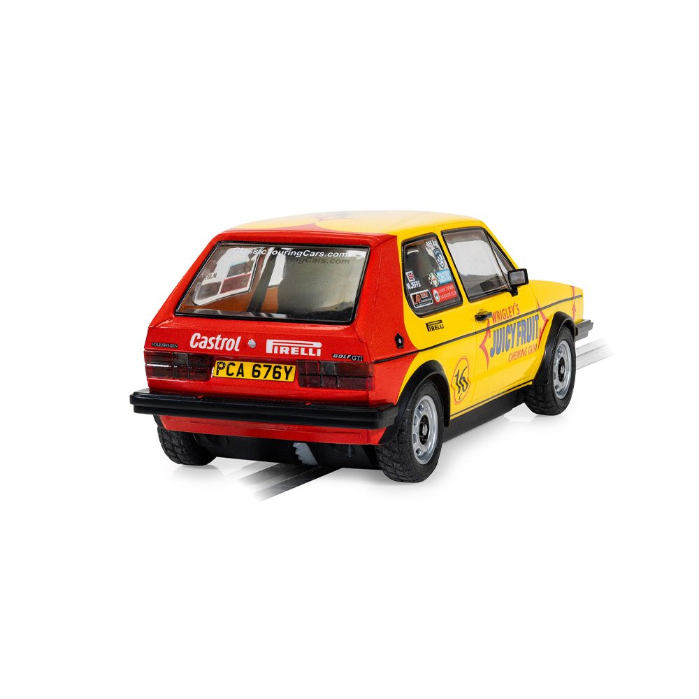 Scalextric C4625 Volkswagen Golf MKI #16 Malcolm Jeffs Racing 1/32 Slot Car