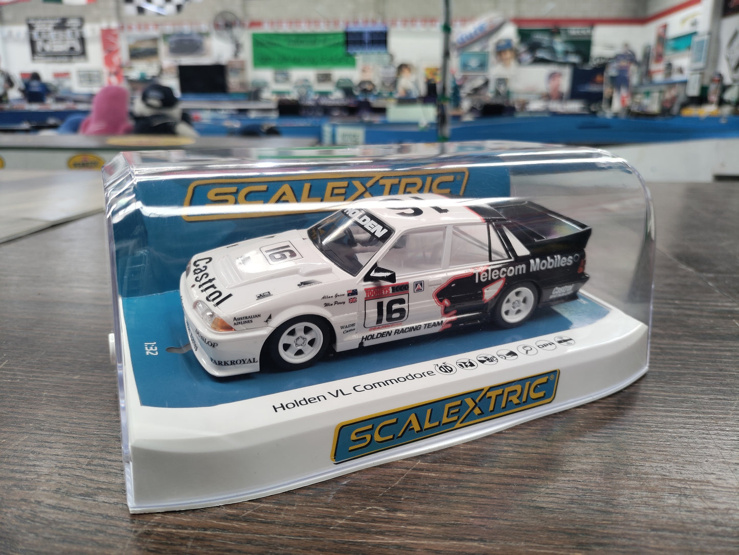 Scalextric C4547F - Holden VL Commodore Group A SV 1990 Bathurst #16