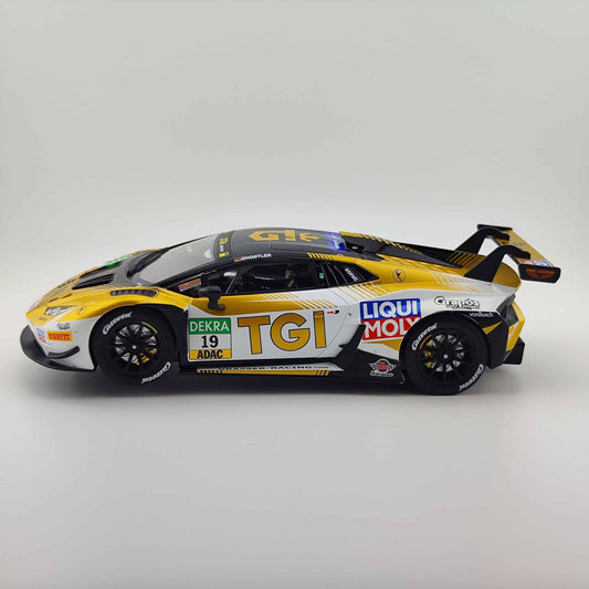 Carrera Digital 124 24019 Lamborghini Huracán GT3 Evo2 GRT Grasser Racing #19 DTM 2025 1/24 Slot Car