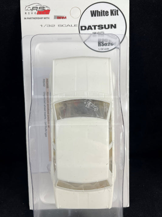 RevoSlot RS0204 - Datsun 510 - white kit