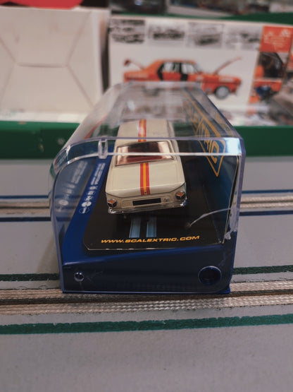 Scalextric C2951 - Ford Cortina 1964 Bathurst Winner
