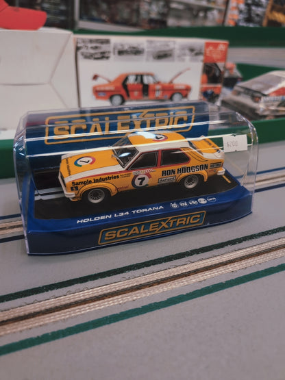 Scalextric C3030 - Holden L34 Torana 1976 Bathurst Winner Bob Morris/John Fitzpatrick