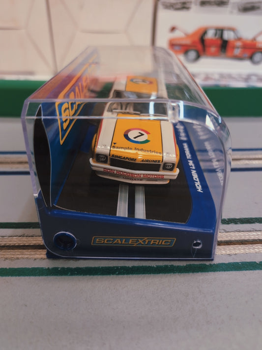 Scalextric C3030 - Holden L34 Torana 1976 Bathurst Winner Bob Morris/John Fitzpatrick