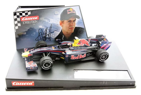 Carrera 27324 - Red Bull RB5 Sebastian Vettel No. 15