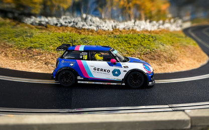 Scalextric C4410 Mini Cooper F56 #10 Bradley Gravett 2024 JCW Championship 1/32