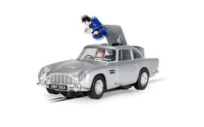 Scalextric C4436 - Aston Martin DB5 - James Bond 'Goldfinger'