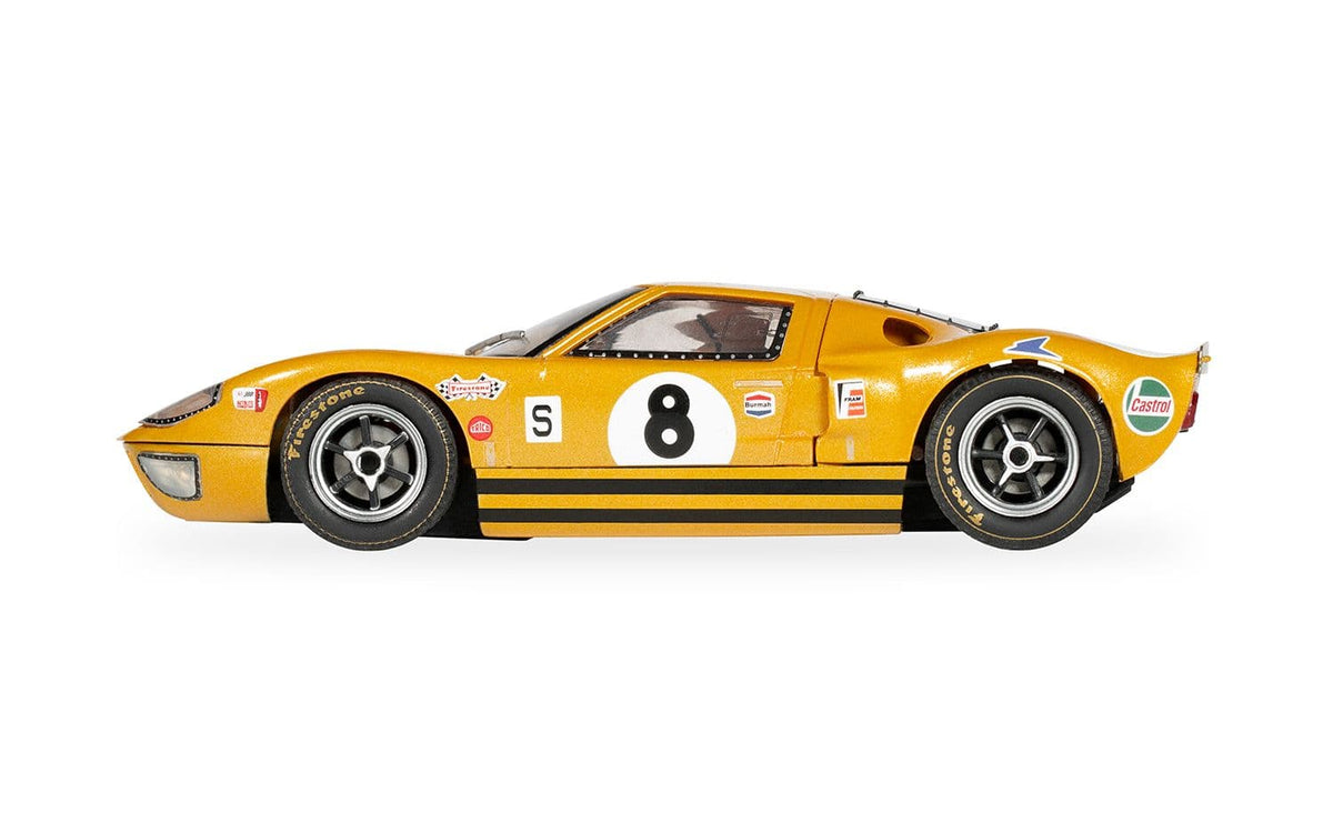 Scalextric C4495 Ford GT40 #8 Terry Drury & Keith Holland BOAC 500 1968 1/32 Slot Car