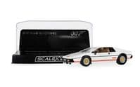 Scalextric C4631 - James Bond Lotus Esprit Turbo - For Your Eyes Only