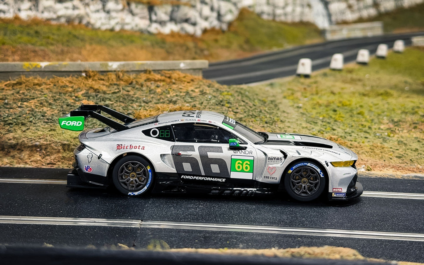 Scalextric C4662 - Ford Mustang GT3 - 24hrs of Daytona 2025 #66 - Gradient Racing