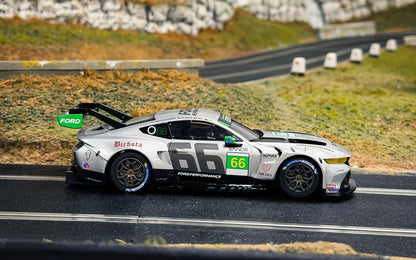 Scalextric C4662 - Ford Mustang GT3 - 24hrs of Daytona 2025 #66 - Gradient Racing