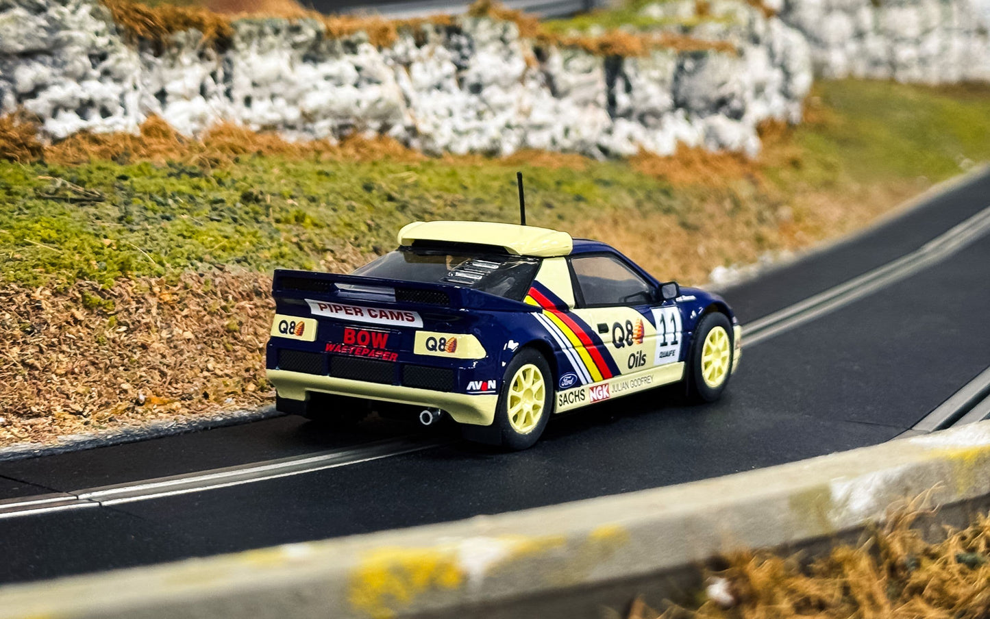 Scalextric C4667 - Ford RS200 - #11 Pat Doran