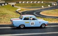 Scalextric C4669 - Ford Lotus Cortina - #911 Gulf Edition