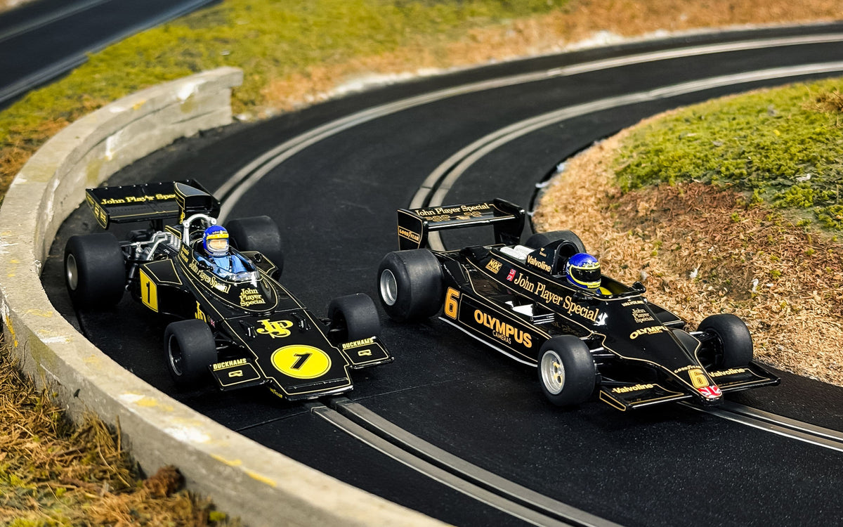Scalextric C4684A Lotus 72 & Lotus 79 Ronnie Peterson Twin Pack 1/32 Slot Car