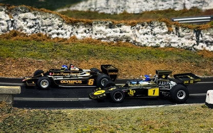 Scalextric C4684A Lotus 72 & Lotus 79 Ronnie Peterson Twin Pack 1/32 Slot Car