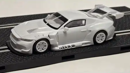 Sideways SWCAR10K - Mustang GT3 - unpainted white kit